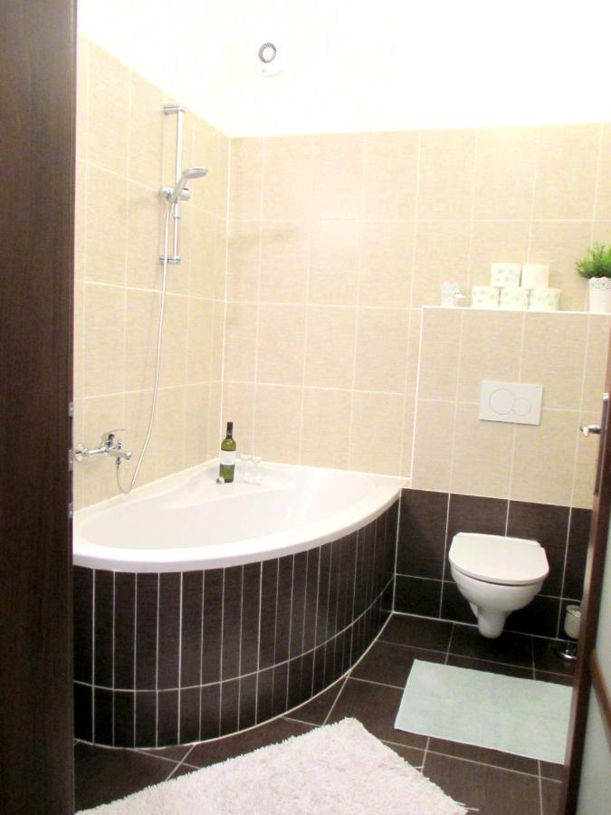 Wellness Apartments Florenc Prague Exterior photo